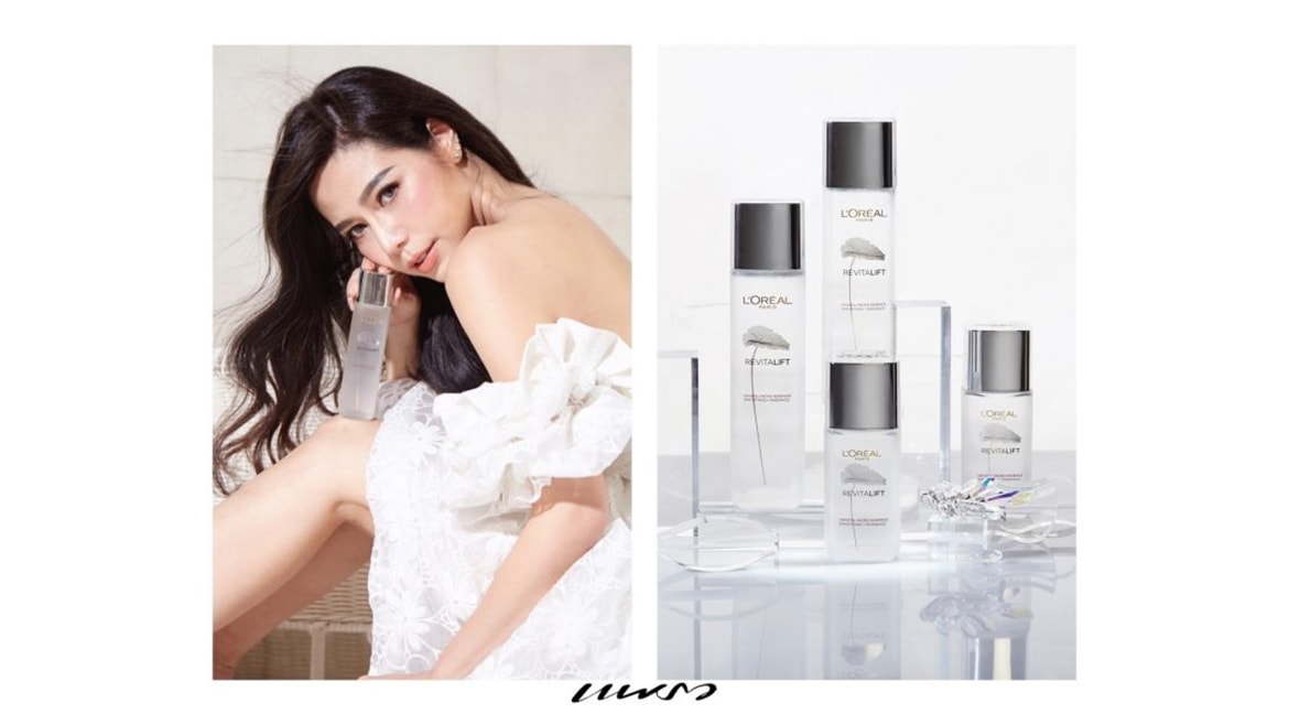 สัมผัสผิวที่กระจ่างใสหลังใช้ CRYSTAL MICRO-ESSENCE